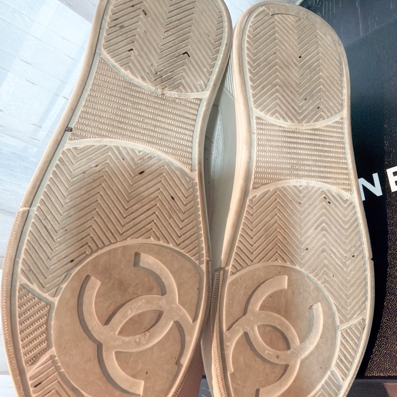 二手精品自賣❤️Chanel香奈兒空軍ㄧ號熱賣款休閒小白鞋👟35號-18