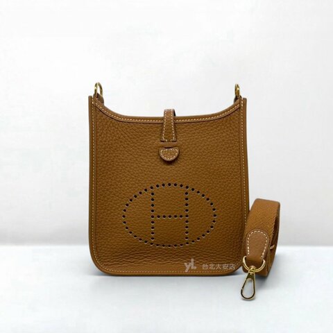 A13216-HERMES Mini Evelyne 37駝色TC皮金釦斜背包H069426CCCI