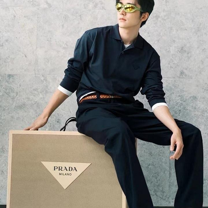 💎Han's house精品服飾💎PRADA 三角鐵牌 編織 羊皮 皮帶 寬2.5 義大利製 現貨 原價25000-5