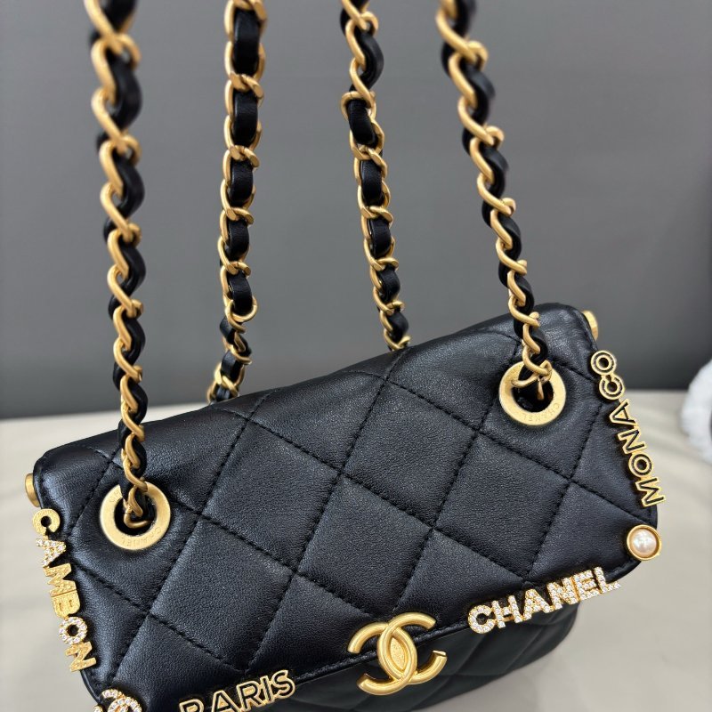 近新品 香奈兒/Chanel 黑金kiss lock蛙口鏈條包 芯片款-9