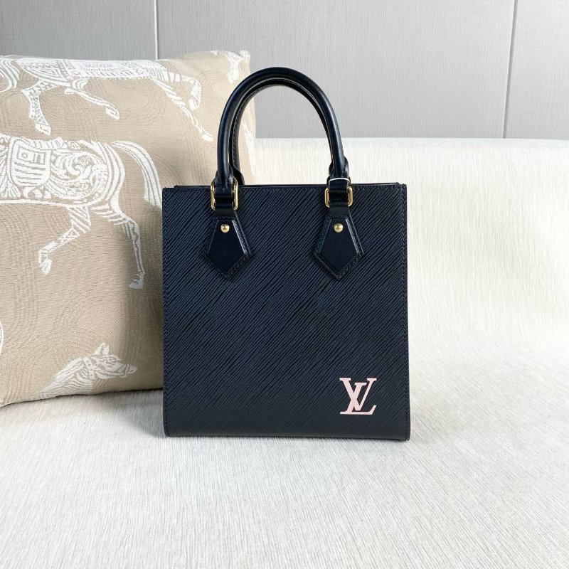 LV Sac Plat BB黑色全皮水波紋琴譜包 芯片款 黑金 金扣 牛皮21*22*9 99新配件肩帶 塵袋-5