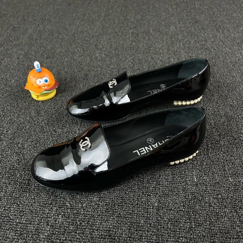 Chanel香奈兒雙C珍珠平底鞋 尺碼：36 碼🧡