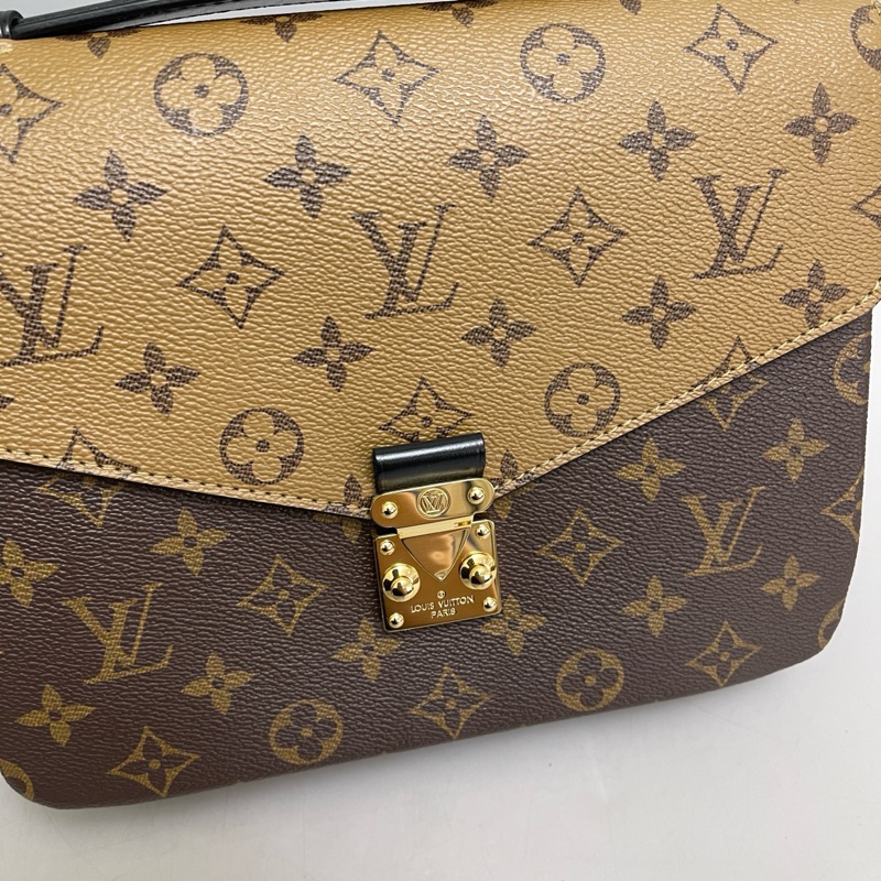 ✨Louis Vuitton路易威登Pochette老花拼色郵差包 芯片,98新成色很好 ❤️正品保障-6