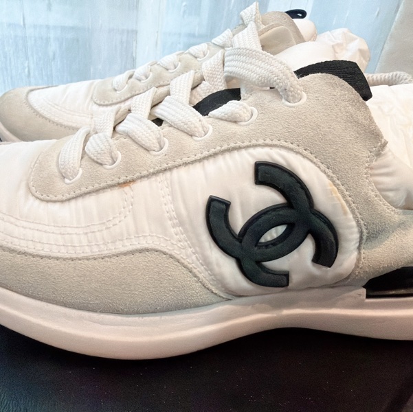 二手精品自賣❤️香奈兒Chanel黑白經典款百搭雙C logo休閒運動鞋👟36號-4