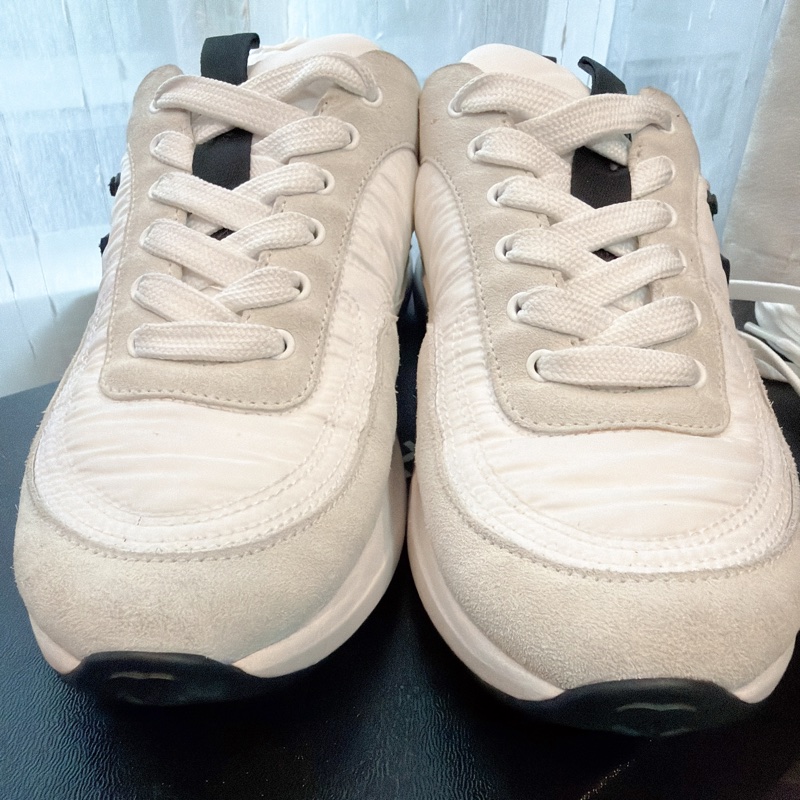 二手精品自賣❤️香奈兒Chanel黑白經典款百搭雙C logo休閒運動鞋👟36號-5