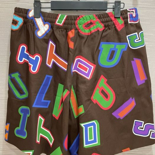 💎Han's house精品服飾💎 LOUIS VUITTON LV 聯名 NBA LOGO 短褲 休閒褲-0