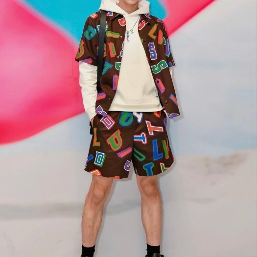 💎Han's house精品服飾💎 LOUIS VUITTON LV 聯名 NBA LOGO 短褲 休閒褲-6