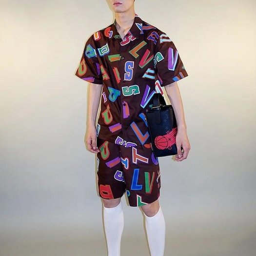 💎Han's house精品服飾💎 LOUIS VUITTON LV 聯名 NBA LOGO 短褲 休閒褲-7