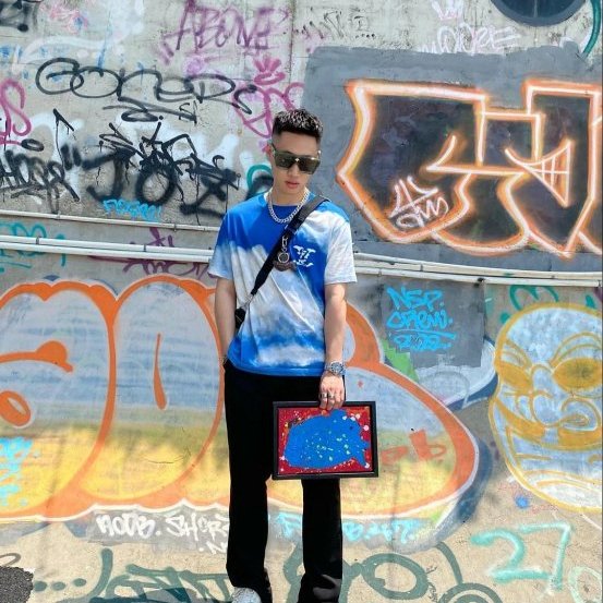 💎Han's house精品服飾💎 LV LOUIS VUITTON 短T 短袖 1A89U8 現貨 XS-5
