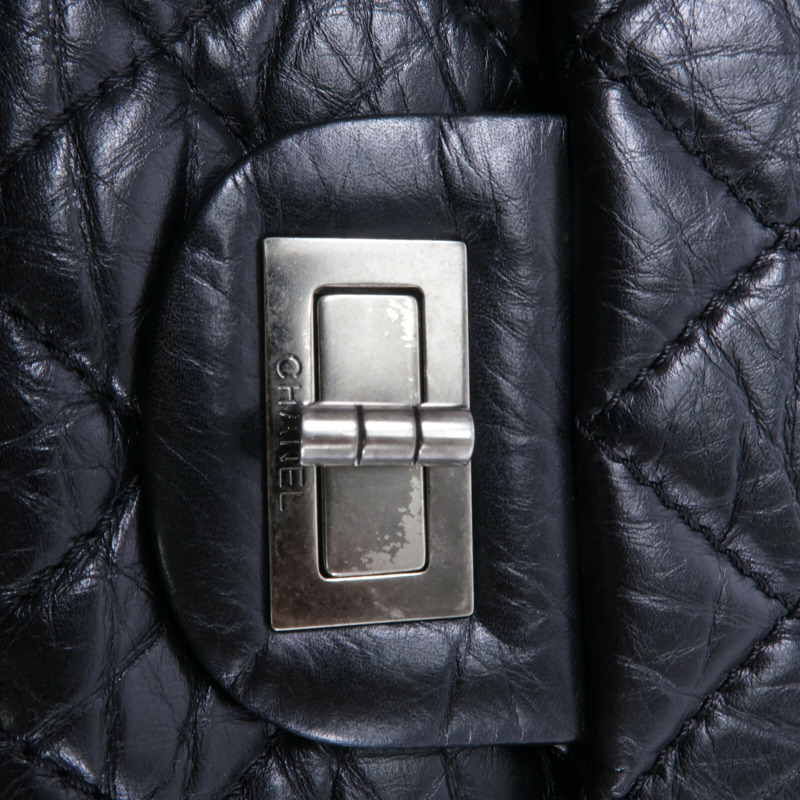 CHANEL 牛皮皮革2.55 Jumbo鏈帶肩背袋-7