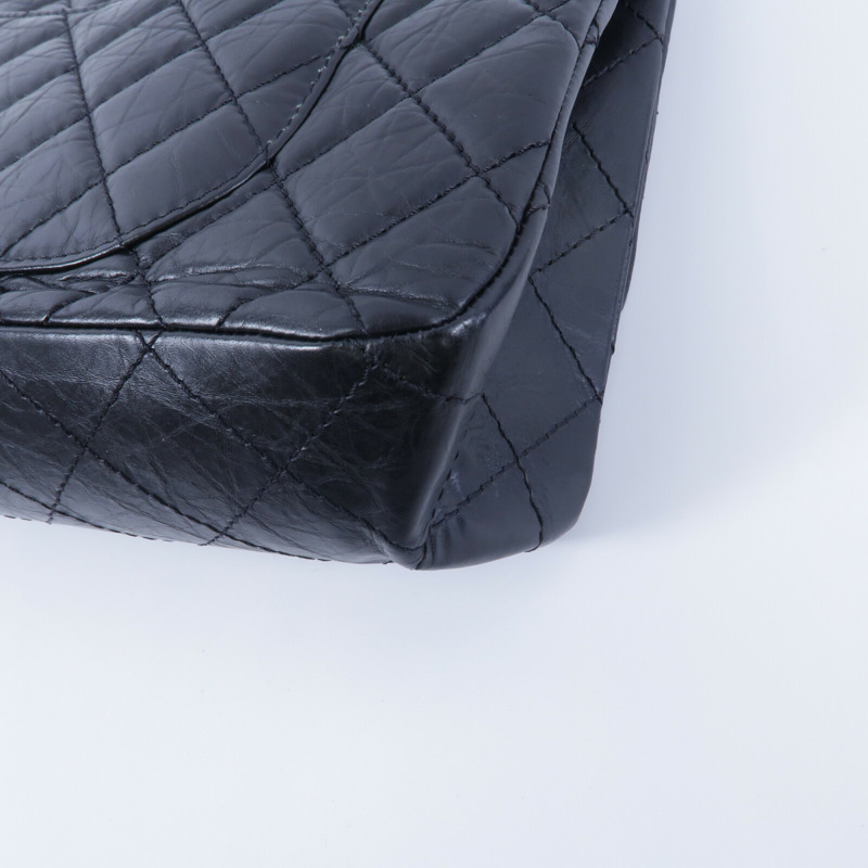 CHANEL 牛皮皮革2.55 Jumbo鏈帶肩背袋-13