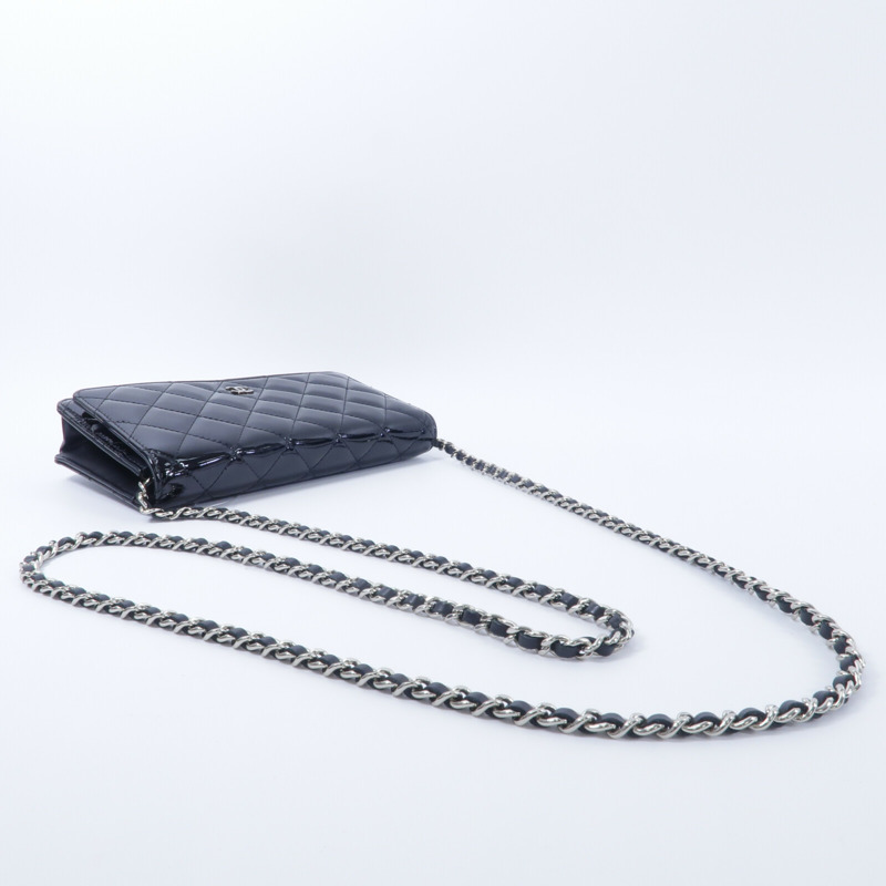 CHANEL 漆皮皮革Wallet On Chain鏈帶肩背袋-9