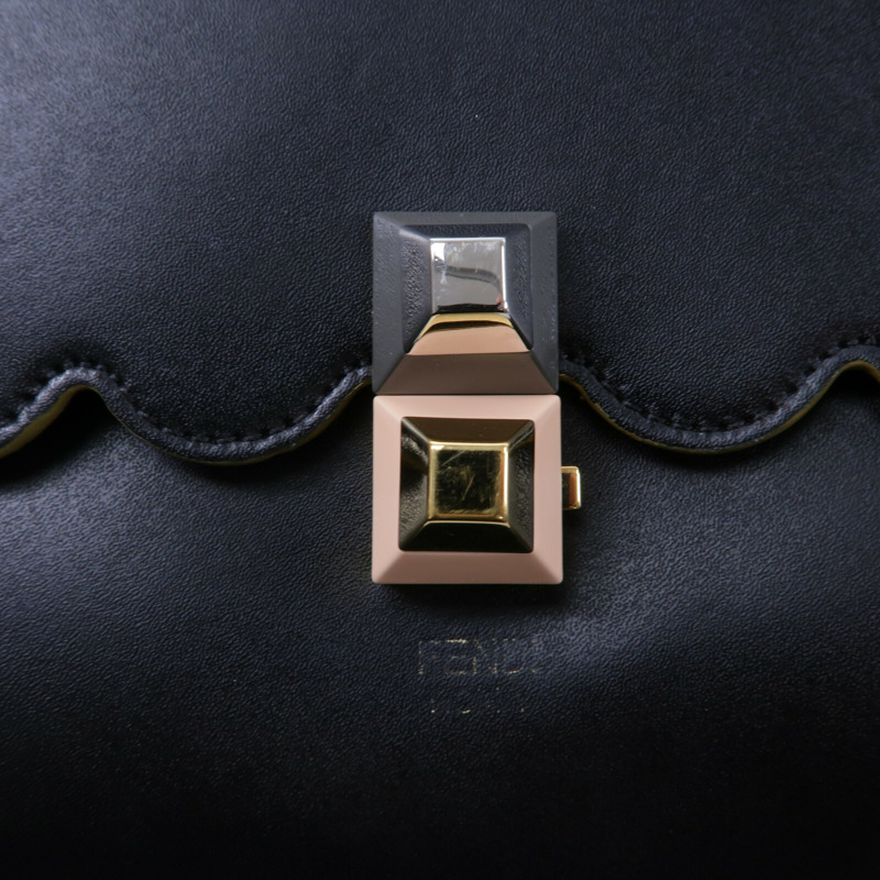 FENDI 牛皮皮革Kan I鏈帶肩背袋-7