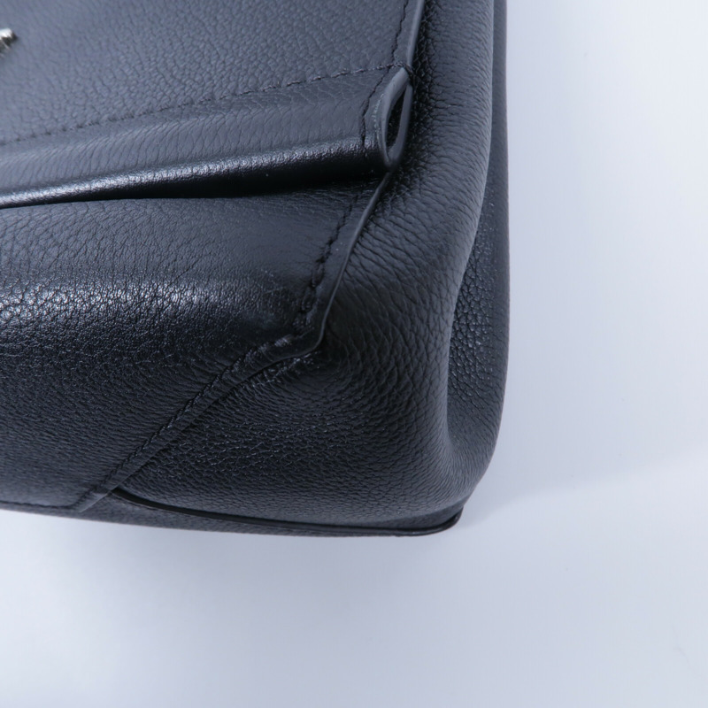 LOUIS VUITTON 牛皮皮革Lockme II手挽肩背兩用袋-11