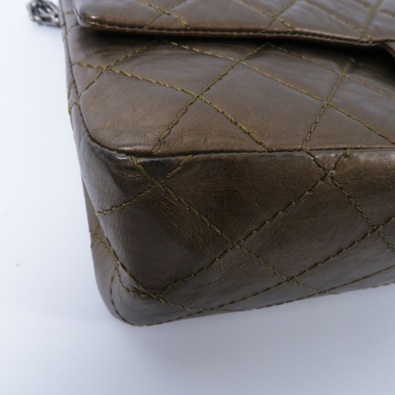 CHANEL 牛皮皮革2.55 Medium鏈帶肩背袋-11