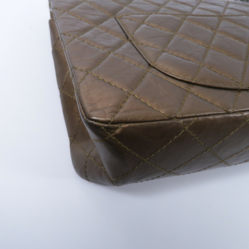 CHANEL 牛皮皮革2.55 Medium鏈帶肩背袋-13