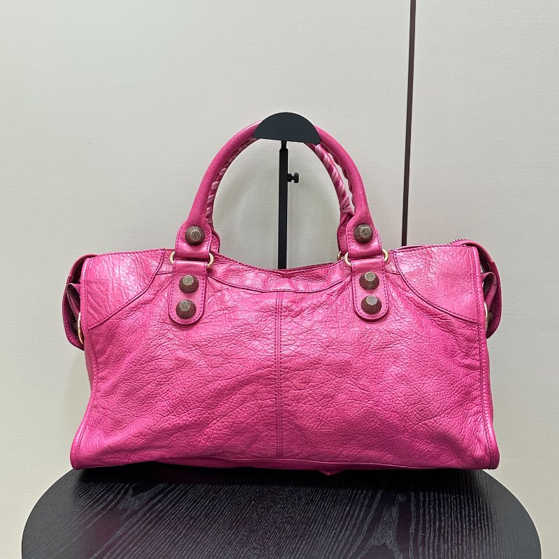 BALENCIAGA 玫粉色大號 手提肩背機車包 42*23*17 98新配件 鏡子 塵袋-4