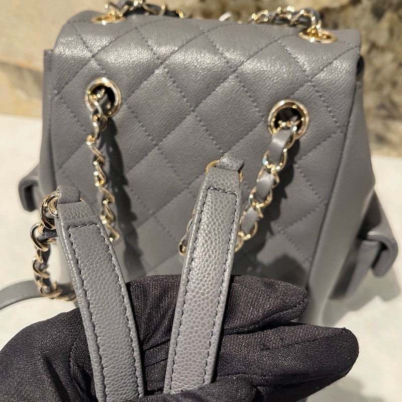 Chanel Duma後背包三口袋-8