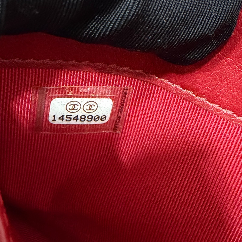 CHANEL A31509 COCO 紅皮菱格 銀釦 拉鍊 零錢 對折長夾 皮夾 發財夾-40