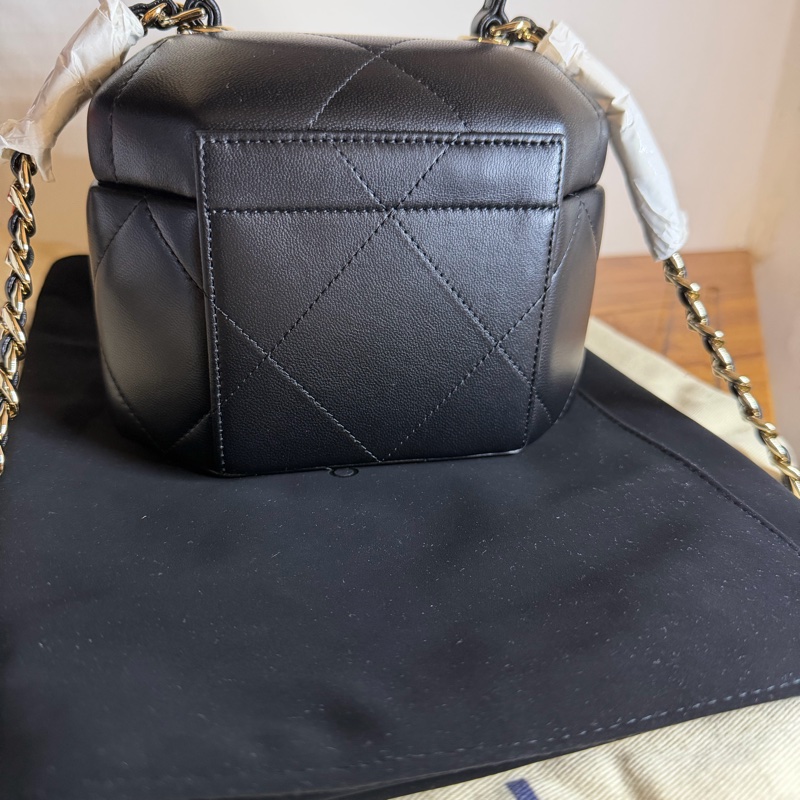 chanel 香奈兒 月光寶盒金扣 單肩斜挎包 晶片款-8