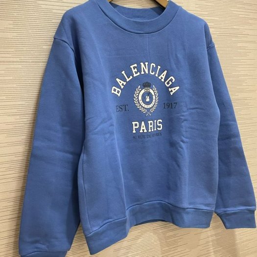 💎Han's house精品服飾💎Balenciaga 巴黎世家 LOGO 長袖 大學T 衛衣現貨 孩款童裝10歲-4