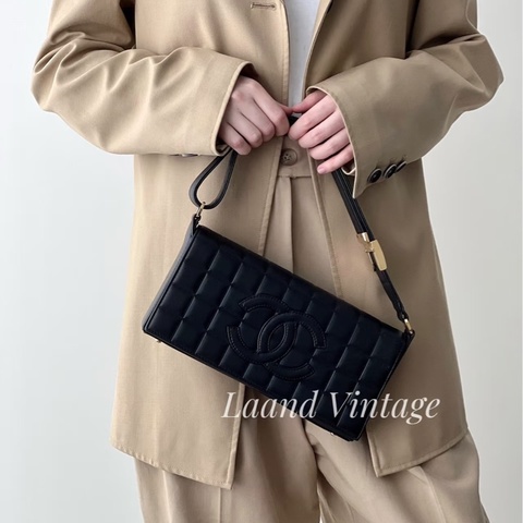 Chanel • 黑金羊皮冰格法棍包 全配🈶盒 Jennie同款🔥