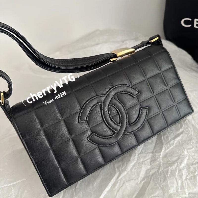 Chanel • 黑金羊皮冰格法棍包 全配🈶盒 Jennie同款🔥-1