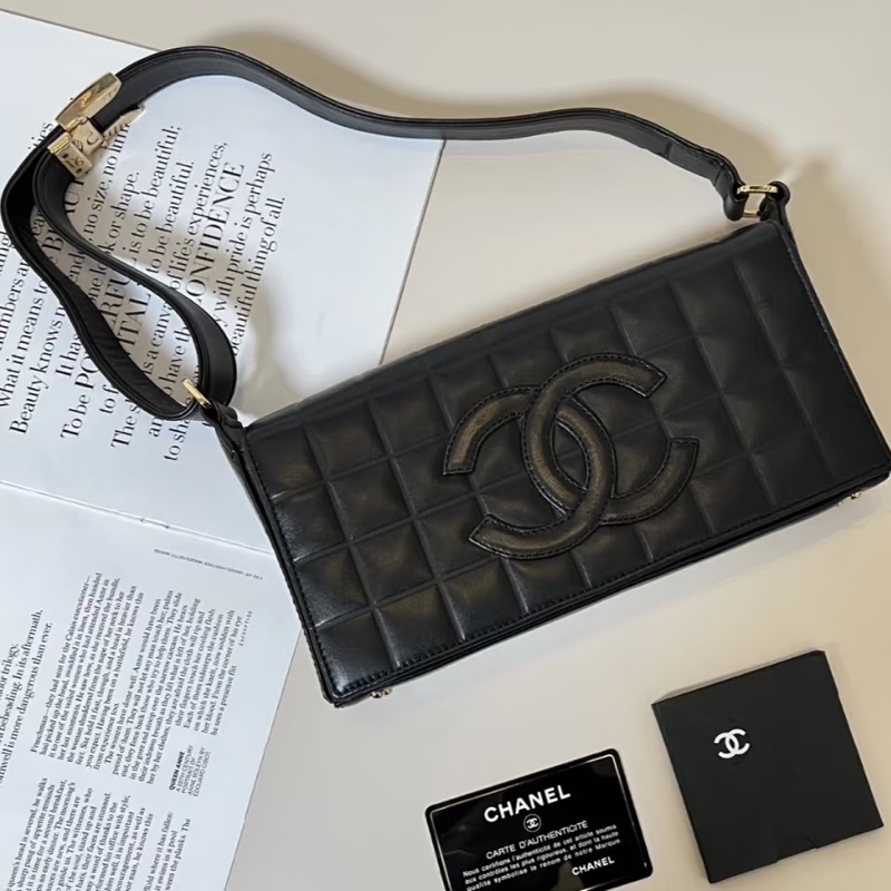 Chanel • 黑金羊皮冰格法棍包 全配🈶盒 Jennie同款🔥-2
