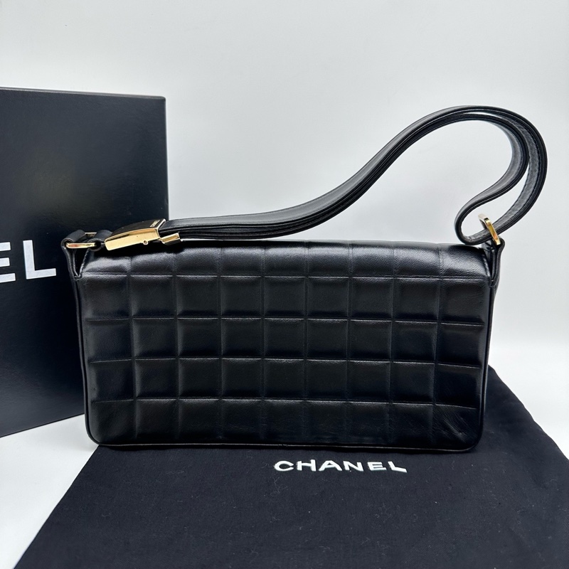 Chanel • 黑金羊皮冰格法棍包 全配🈶盒 Jennie同款🔥-6