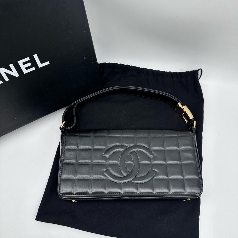 Chanel • 黑金羊皮冰格法棍包 全配🈶盒 Jennie同款🔥-7