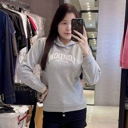 💎Han's house精品服飾💎Balenciaga 巴黎世家 連帽 衛衣 帽T 現貨童裝10 歲-4