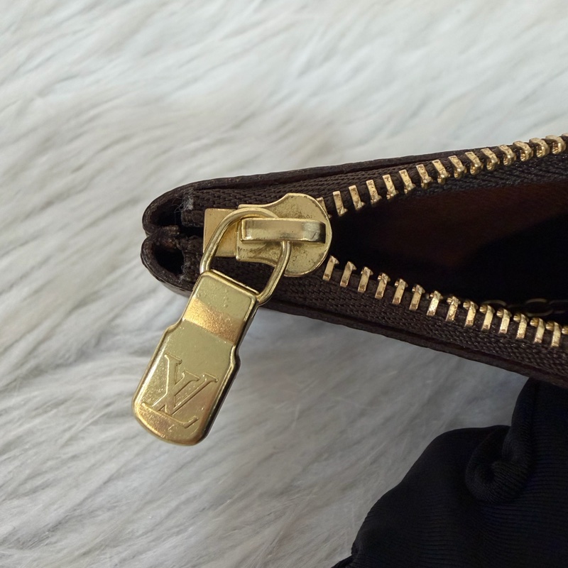 LV M62650 OCASE 原花老花字紋 一字 拉鍊 零錢包 鑰匙包 名片包 卡片包 信用卡包-15