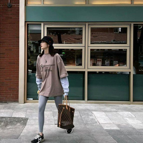 💎Han's house精品服飾💎 Balenciaga 巴黎世家 WFP  LOGO 短T 短袖 原價16900-6