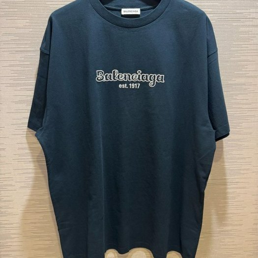 💎Han's house精品服飾💎Balenciaga 巴黎世家 刺繡 短 T 短袖 現貨 XS-0