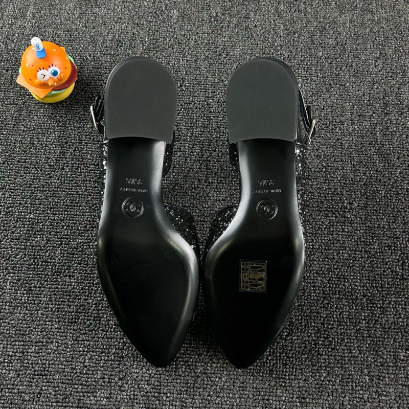 閒置未使用 Chanel香奈兒黑色亮片低跟鞋 尺碼:35.5🧡-5