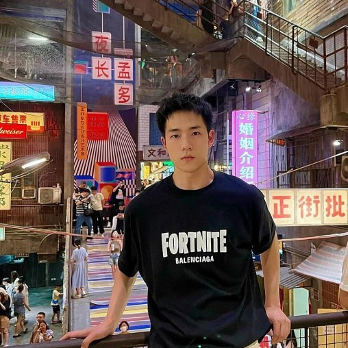 💎Han's house精品服飾💎 Balenciaga 巴黎世家  LOGO 短T 短袖 現貨S-4