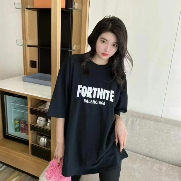 💎Han's house精品服飾💎 Balenciaga 巴黎世家  LOGO 短T 短袖 現貨S-6