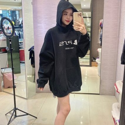 💎Han's house精品服飾💎balenciaga 巴黎世家 聯名 PS5 寬版 連帽 衛衣 帽T 現貨 XS原價32500-5