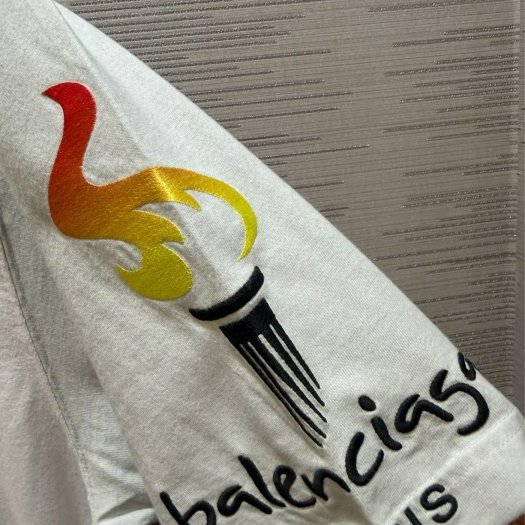 💎Han's house精品服飾💎Balenciaga 巴黎世家 刺繡 LOGO 短 T 男女共穿 寬版 男女共穿 現貨 S 現貨 原價27900-2
