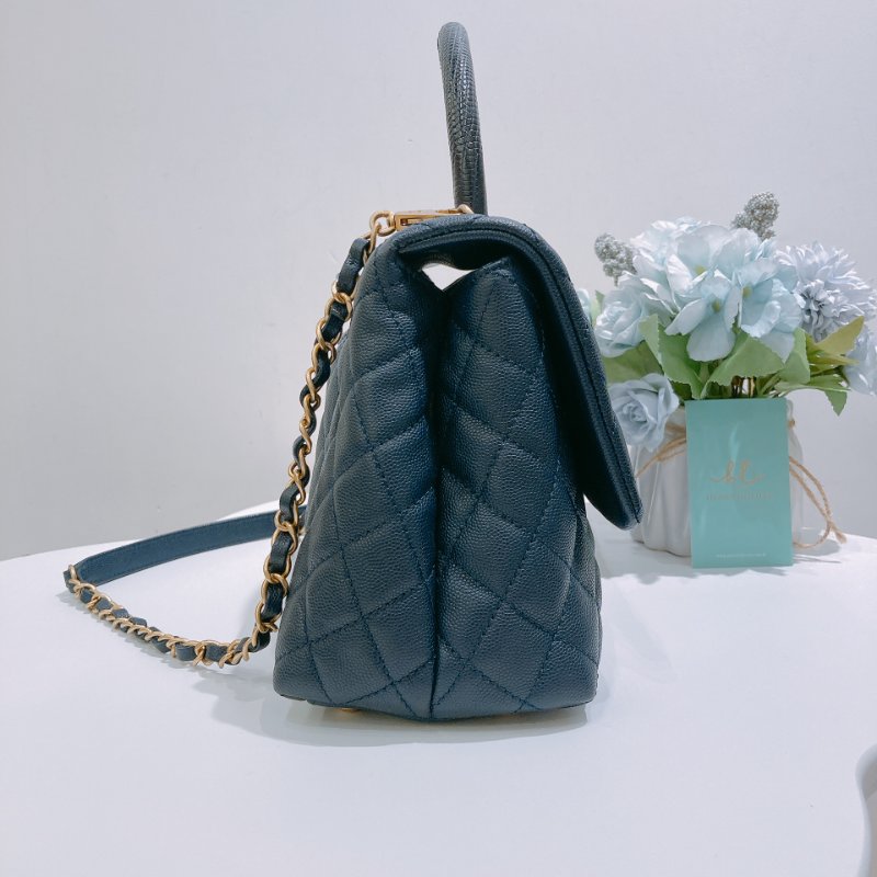 TW4857 Chanel 香奈兒 中號 手拎單肩包 深藍色 Medium Coco Handle Bag Caviar And Lizard Larther Navy-2