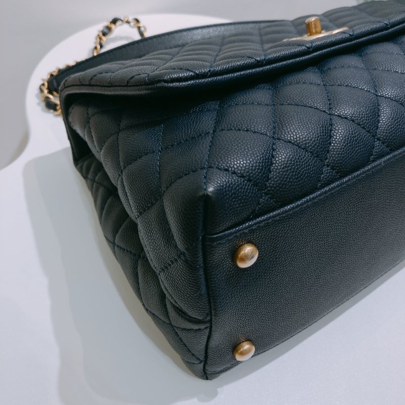 TW4857 Chanel 香奈兒 中號 手拎單肩包 深藍色 Medium Coco Handle Bag Caviar And Lizard Larther Navy-5