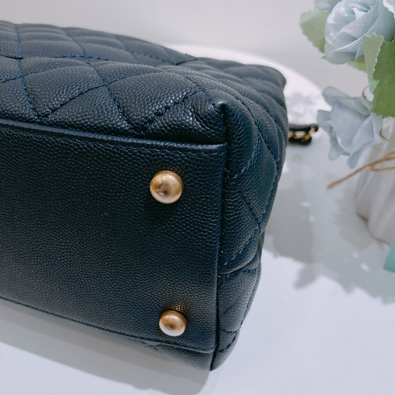TW4857 Chanel 香奈兒 中號 手拎單肩包 深藍色 Medium Coco Handle Bag Caviar And Lizard Larther Navy-8