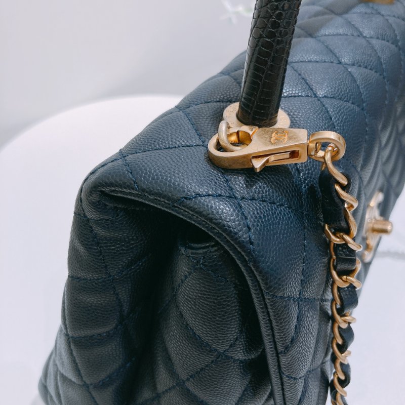 TW4857 Chanel 香奈兒 中號 手拎單肩包 深藍色 Medium Coco Handle Bag Caviar And Lizard Larther Navy-9