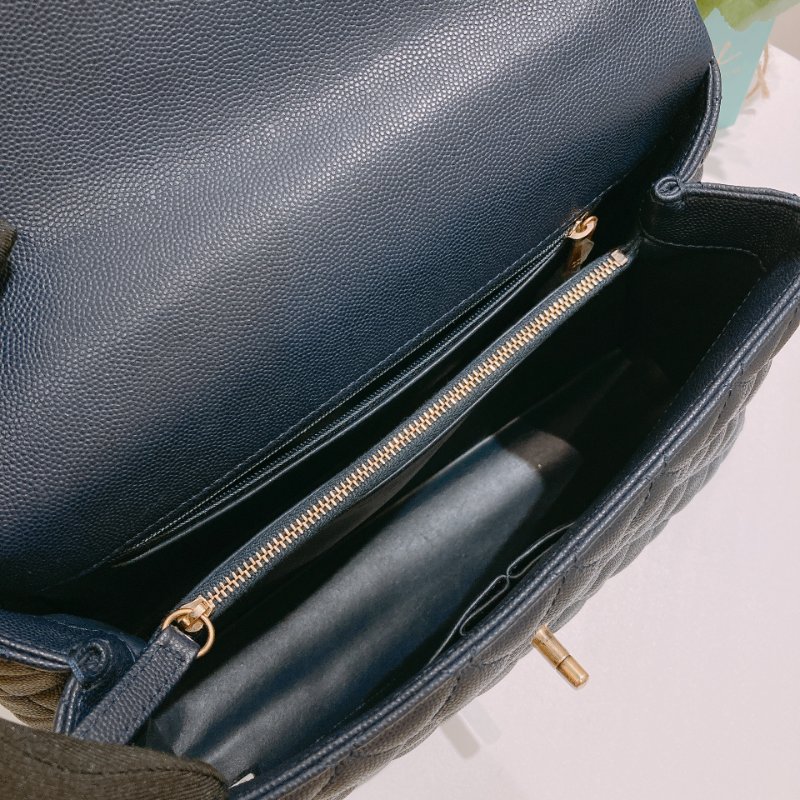 TW4857 Chanel 香奈兒 中號 手拎單肩包 深藍色 Medium Coco Handle Bag Caviar And Lizard Larther Navy-15