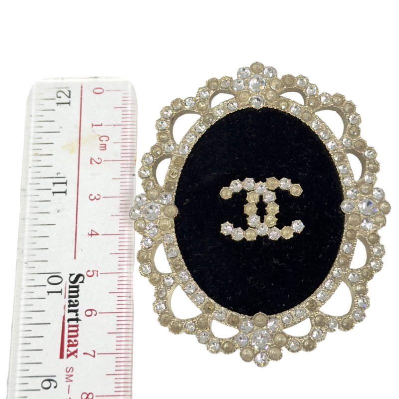 CHANEL CC 水鑽 胸針-10