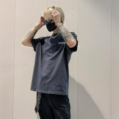 💎Han's house精品服飾💎Balenciaga 巴黎世家 可樂 刺繡 LOGO 短 T 寬版 男女共穿 現貨  原價22200-7