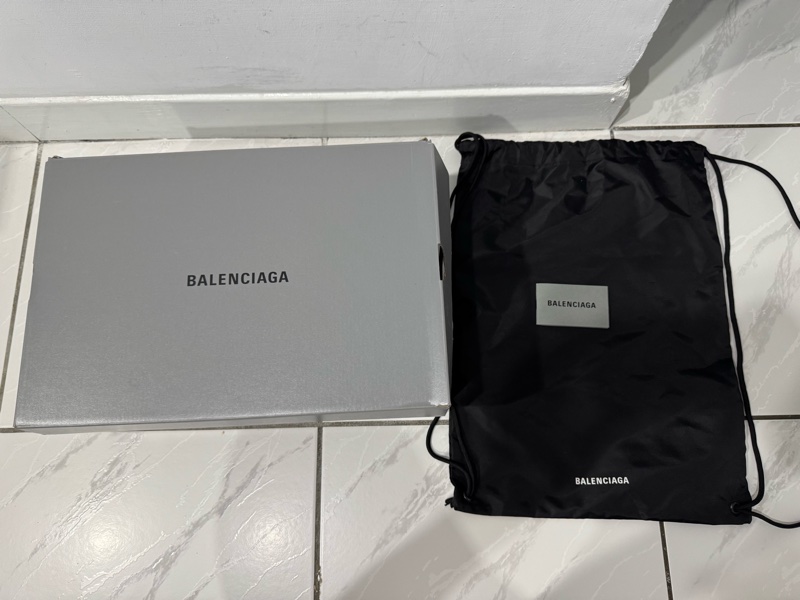 Balenciaga 巴黎世家 限量款3XL涼鞋 US9小紅書博主爆款-6