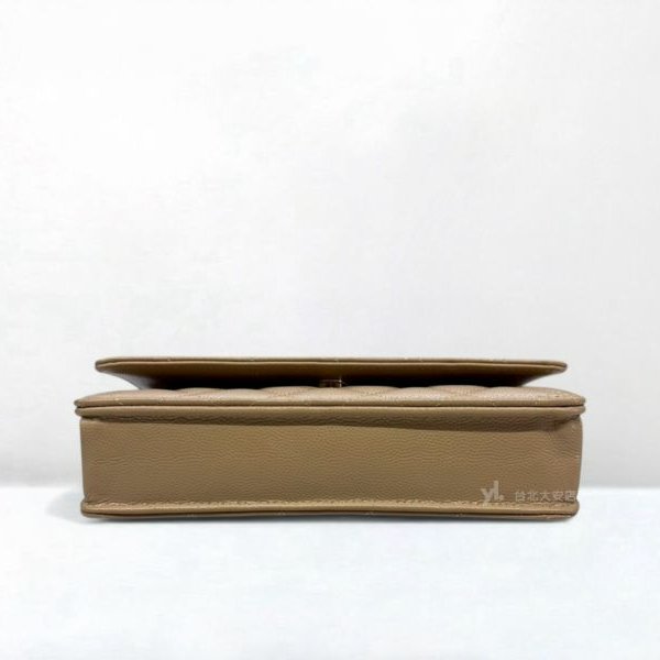 A13153-Chanel 奶茶色荔枝菱格牛皮淡金釦WOC/AP0250-4