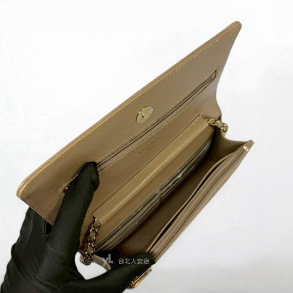 A13153-Chanel 奶茶色荔枝菱格牛皮淡金釦WOC/AP0250-6