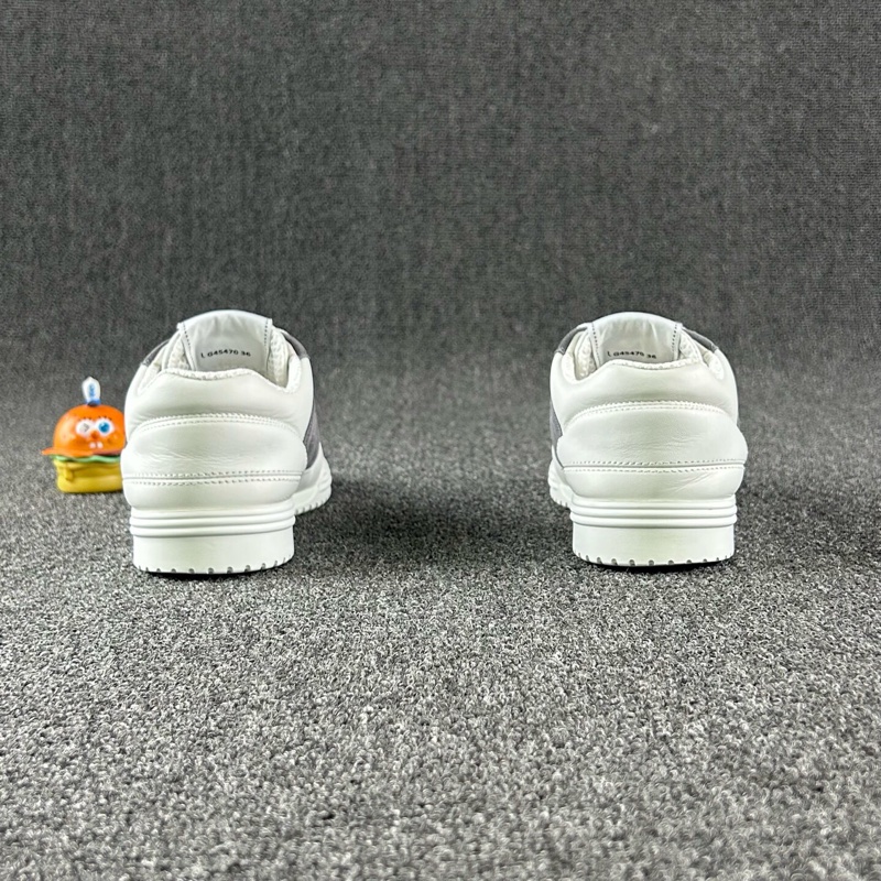 Chanel香奈兒24C灰白板鞋 尺碼:36 落地一次🧡-4